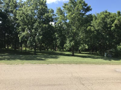 /international/us/2618-n-3689th-road-sheridan-il-110101528448/