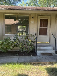 /international/us/300-shafer-lane-jacksonville-or-110108490297/