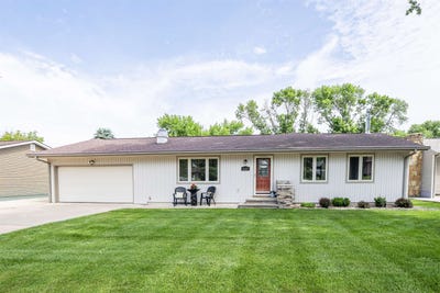 /international/us/629-n-lynn-dr-lemars-ia-110108535428/