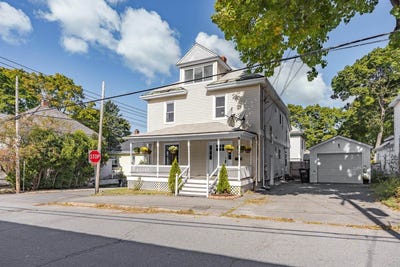 /international/us/28-garland-street-bangor-me-110120018150/