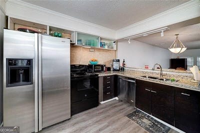 /international/us/2030-oak-park-lane-decatur-ga-110107476155/
