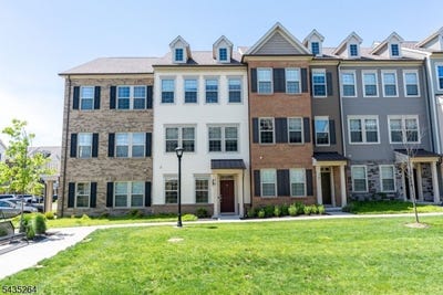 /international/us/18-cortland-ct-livingston-twp-nj-110109232834/