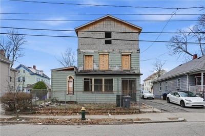 /international/us/102-superior-street-providence-ri-110107084281/