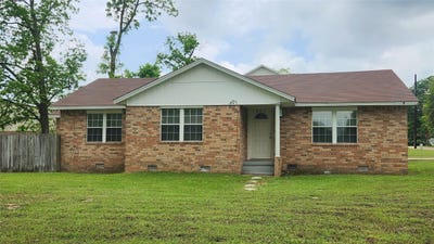 /international/us/205-n-hubbard-omaha-tx-110107639275/