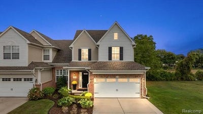 /international/us/4404-navin-field-lane-troy-mi-110106256937/