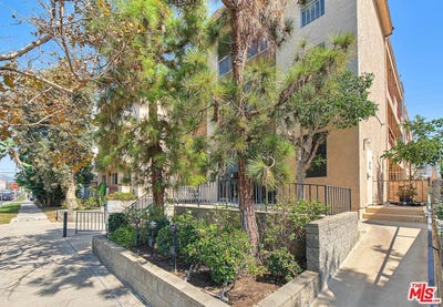 /international/us/104-s-hayworth-ave-los-angeles-ca-110110365780/