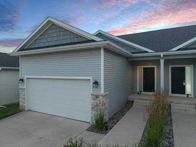 /international/us/90-keeneland-court-pleasant-hill-ia-110104849061/