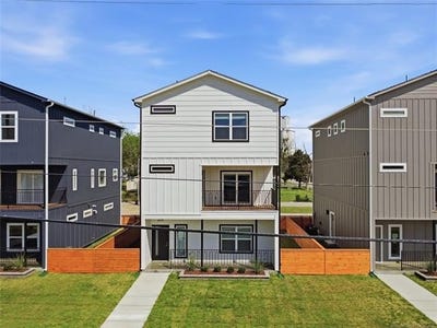 /international/us/204-w-houston-street-broken-arrow-ok-110107351999/