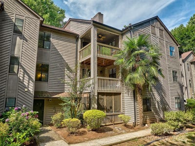 /international/us/4130-charlotte-highway-lake-wylie-sc-110100686908/