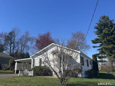 /international/us/southington-ct-110107078409/