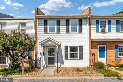 /international/us/1045-c9-s-main-street-woodstock-va-110119641147/