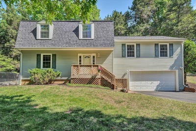 /international/us/44-shady-ln-troutville-va-110108218727/
