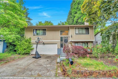 /international/us/75-se-205th-pl-gresham-or-110108381530/