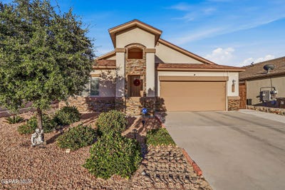 /international/us/6045-copper-hill-street-santa-teresa-nm-110120420255/