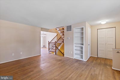 /international/us/279-gundry-drive-falls-church-va-110101254193/