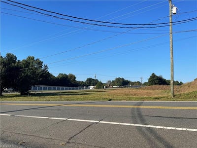 /international/us/101-calloway-road-king-nc-110087287734/