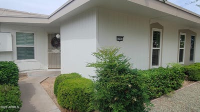 /international/us/17463-n-del-webb-boulevard-sun-city-az-110099375136/