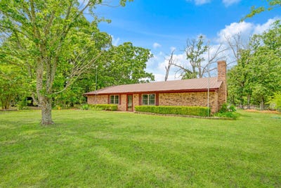 /international/us/9157-n-hwy-271-powderly-tx-110107685893/