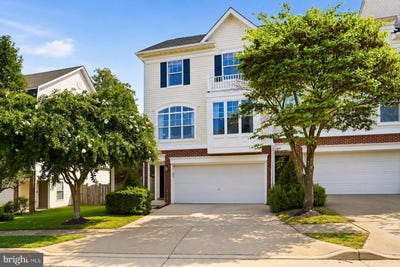 /international/us/8185-glade-bank-drive-manassas-va-110109993728/