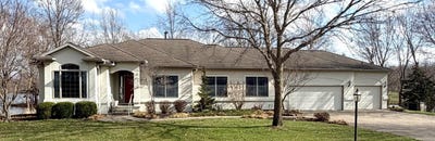 /international/us/4990-n-collins-dr-olney-il-110106224592/