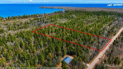 /international/us/co-rd-kcb-big-bay-mi-110107714611/