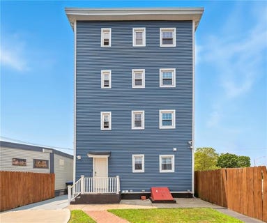 /international/us/96-dean-street-providence-ri-110101506901/?lang=de