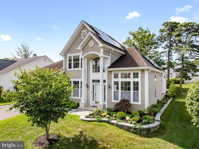 /international/us/74-mirage-boulevard-barnegat-nj-110101047189/