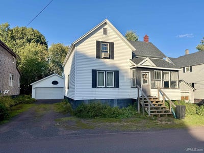 /international/us/26810-12th-street-hubbell-mi-110119931081/