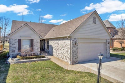 /international/us/57237-copper-creek-drive-washington-mi-110107053245/