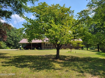 /international/us/980-old-22-road-huntingdon-tn-110093795106/