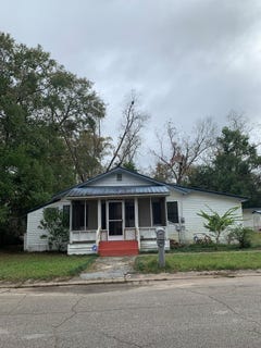 /international/us/606-w-7th-st-alma-ga-110106989596/