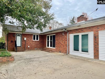 /international/us/282-yarborough-road-saluda-sc-110106315112/