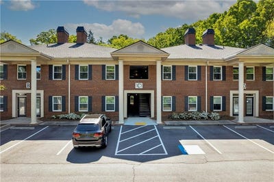 /international/us/425-e-crossville-road-roswell-ga-110107474682/