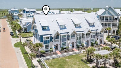 /international/us/148-sabal-lane-port-aransas-tx-110109702630/