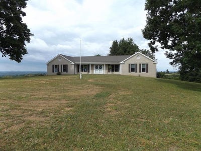 /international/us/3237-sylvatus-hwy-hillsville-va-110108978568/
