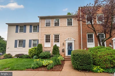 /international/us/3352-breckenridge-court-annandale-va-110108357754/