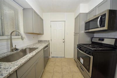 /international/us/32-n-belvedere-blvd-memphis-tn-110104124827/