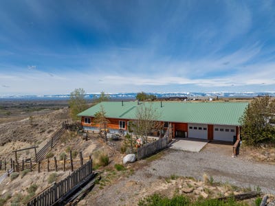 /international/us/4711-valley-view-rd-riverton-wy-110108254719/