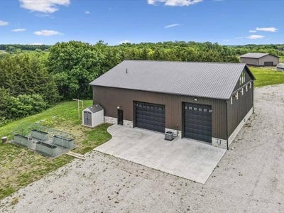 /international/us/27664-450th-street-moravia-ia-110099863509/