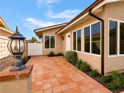 /international/us/25790-parada-valencia-ca-110104223025/