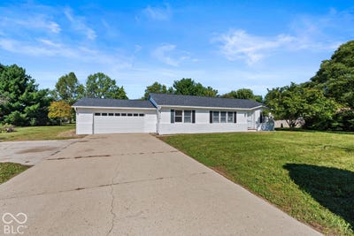 /international/us/2114-e-bo-mar-boulevard-greenfield-in-110110372216/