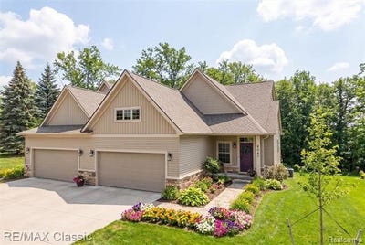 /international/us/8047-bridgestone-boulevard-white-lake-twp-mi-110105631157/