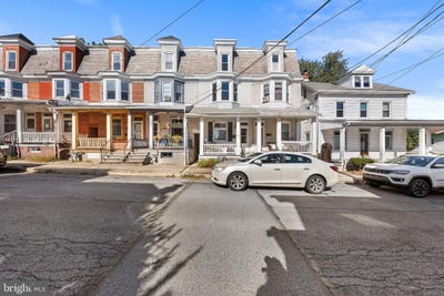 /international/us/443-w-walnut-street-kutztown-pa-110120457807/