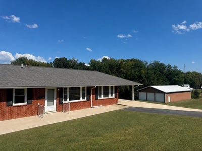 /international/us/401-tutt-street-columbia-ky-110109958542/