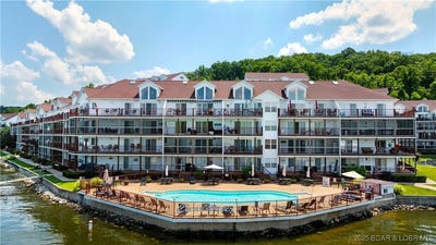 /international/us/686-clearwater-drive-camdenton-mo-110100560626/