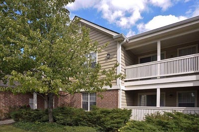 /international/us/63-aster-drive-schaumburg-il-110083346662/