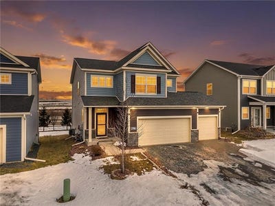 /international/us/7796-184th-street-w-lakeville-mn-110104909577/