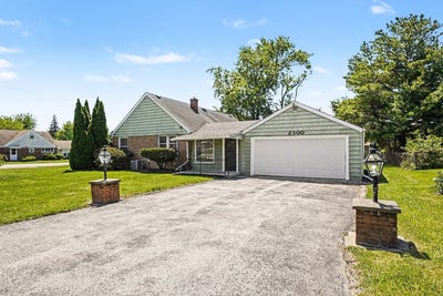 /international/us/2300-atlantic-avenue-melrose-park-il-110108294890/