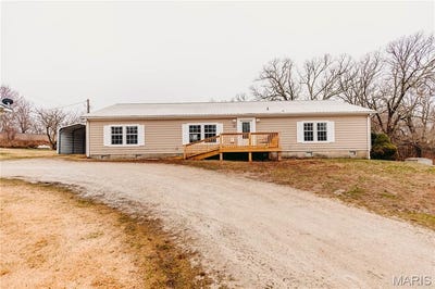 /international/us/215-e-5th-street-dixon-mo-110106218388/