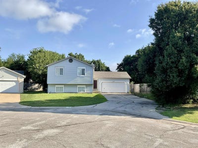 /international/us/2538-n-old-manor-cir-wichita-ks-110108937453/
